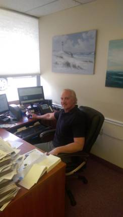 Working remotely Ken Freedman of Computrs Inc.