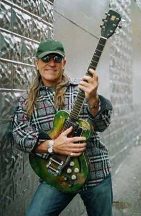 Mark Farner to play Newton Theatre