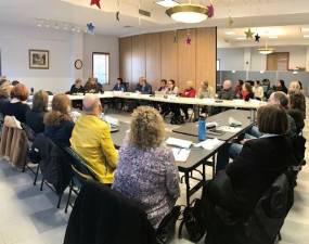 Sister Campbell and local leaders discuss social justice Local leaders discussed social justice issues such as nutrition and food insecurity at a Jan. 15 meeting in Wantage.