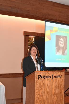 Chamber honors women WO4 Lauren Krol of Thorlabs receives the Championship Change Award.