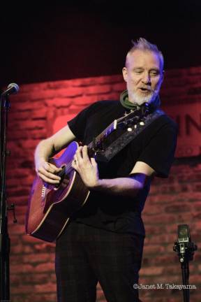 Chris Barron will play a solo acoustic show Thursday, Feb. 22 at Krogh’s Restaurant &amp; Brew Pub in Sparta. (Photo by Janet M.Takayama)