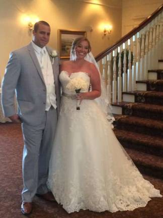 Lewandowski weds Smalley John Austin Smalley and Lauren Lewandowski