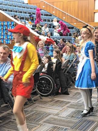 Photos: Mad Hatter’s Tea Party Photos: Mad Hatter’s Tea Party