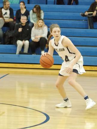 Hudson Catholic beats Pope John in girls hoops Pope John's Kenna Squier scored a game-high 25 points. Squier also grabbed 10 rebounds and made two assists. Photos by George Leroy Hunter
