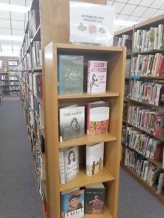 Library kicks off school year with expanded hours Library kicks off school year with expanded hours