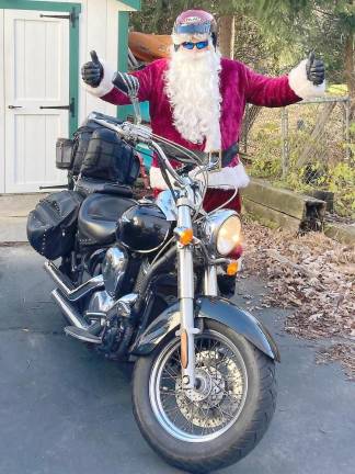 Dave Green as Santa ready to deliver candy canes and holiday cheer around Byram (Photo provided by Dave Green)