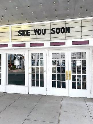 The Newton Theater (Photo by Laurie Gordon)