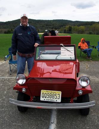 Peter Salmon and his King Midget, which was the second place winner at the Sparta Historical Society Car Show. (Photo submitted by Nancy Madacsi).