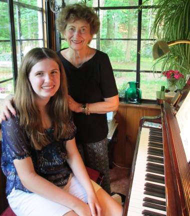Lake Mohawk woman receives piano award Lake Mohawk woman receives piano award