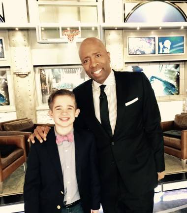 Nba Legend Kenny Smith To Host Basketball Camp In Sparta