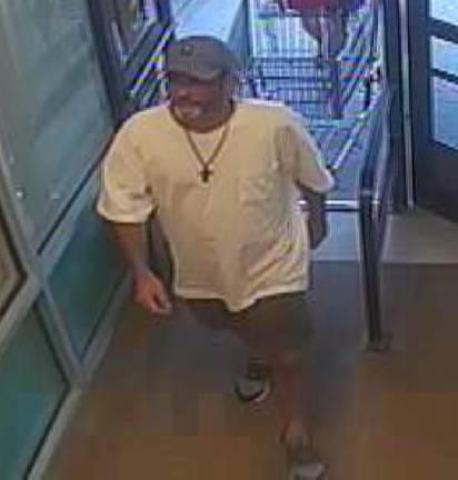 Franklin police seeking ShopRite suspects Franklin police seeking ShopRite suspects