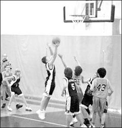 Wildcats-7 take two, one by a squeak, the other by a roar Wildcats-7 take two, one by a squeak, the other by a roar