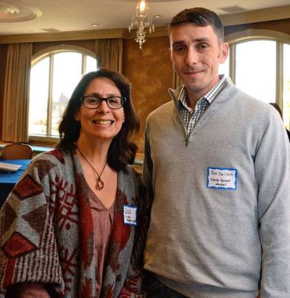 New Jersey — New World holds summit to promote healthy, local food Jolie DeFeis and Ben Del Coro 