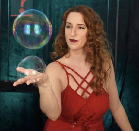 Meadow Perry has a new one-woman show called ‘Bubble Magic.’ (Photo provided) Meadow Perry has a new one-woman show called ‘Bubble Magic.’ (Photo provided)