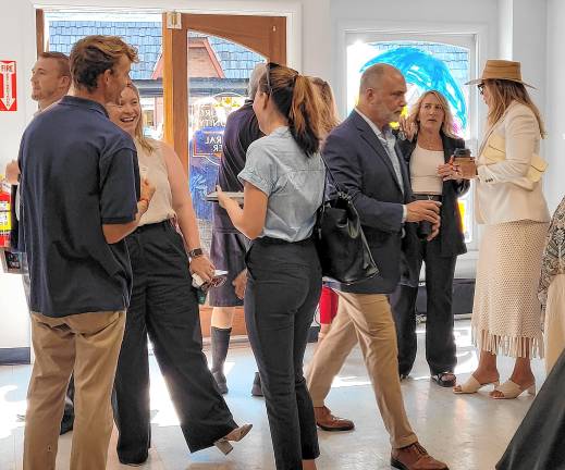 Center for Entrepreneurship opens Center for Entrepreneurship opens