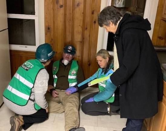 Volunteer for CERT Volunteer for CERT