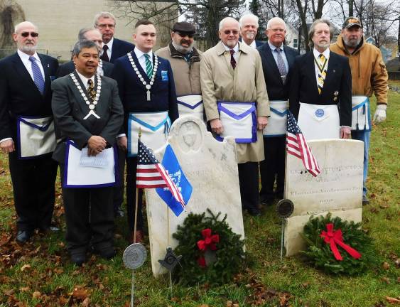 Remember, honor, teach Wreaths Across America ceremony held for first time at Old Newton Burial Ground Freemasons from Harmony Lodge No. 8 F&AM in Andover laid wreaths on the graves of past members Thomas Anderson and his son, Thomas Oakley Anderson, during the Wreaths Across America ceremony held at the Old Newton Burial Ground on Saturday, Dec. 15, 2018. (Photo by Mandy Coriston).