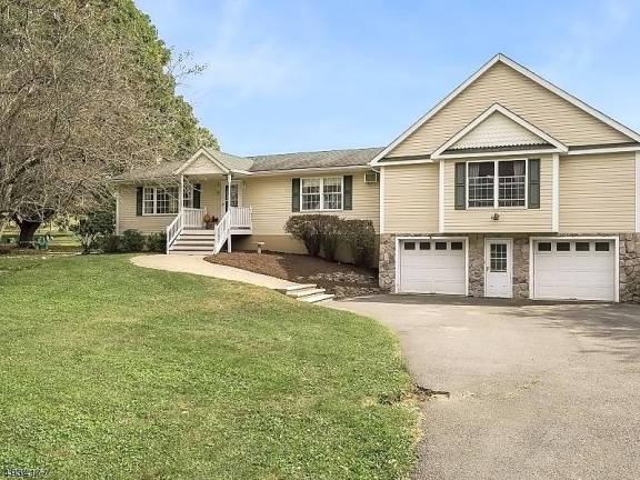 Awesome four-bedroom ranch