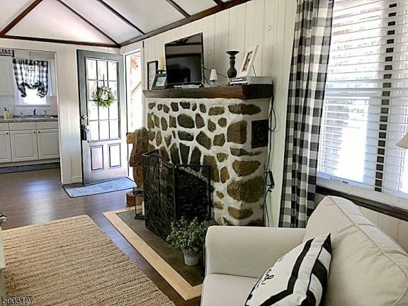 Renovated lakefront ranch is more than a home, it’s a lifestyle Renovated lakefront ranch is more than a home, it’s a lifestyle