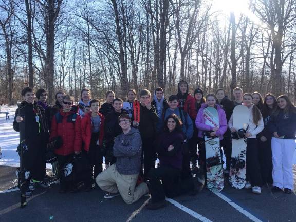 KRHS Ski Club Members of the Kittatinny Ski Club.