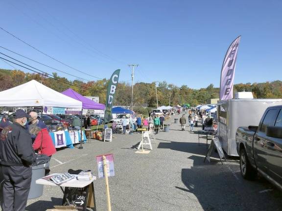 Hopatcong Marketplace extends season to Nov. 28 The Hopatcong Marketplace (Photo provided)