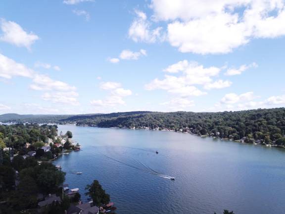 Awesome lakefront rental Awesome lakefront rental
