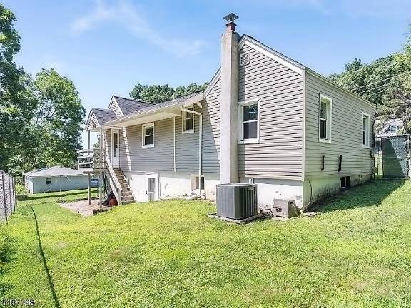 A ranch-style stunner on park-like property A ranch-style stunner on park-like property
