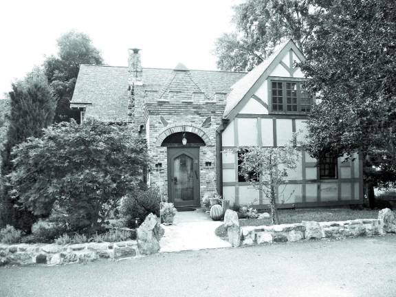 Lake Mohawk House Tour will feature five lake style homes Lake Mohawk House Tour will feature five lake style homes