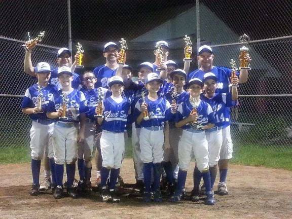 Blue Sox win championship Blue Sox win championship