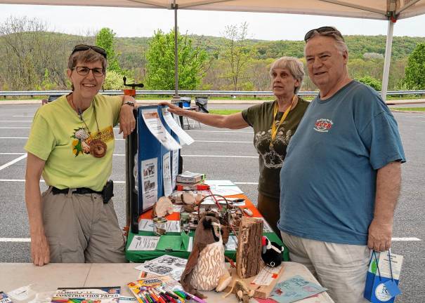 Photos: Earth Day Fair Lyla Meader, Sue McClary and Rick Finkle.