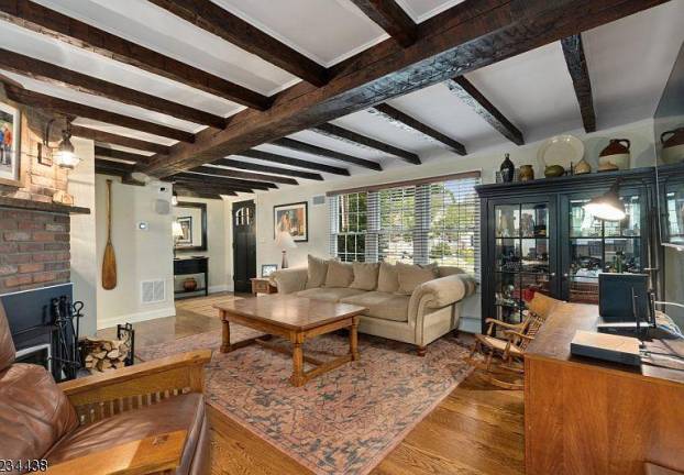 Gorgeous completely renovated Lake Mohawk home Gorgeous completely renovated Lake Mohawk home