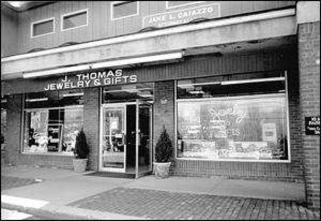 J. Thomas Jewelers affiliates with global buying group J. Thomas Jewelers affiliates with global buying group