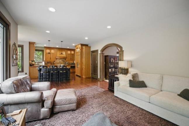 Gorgeous home in Royal Oaks Gorgeous home in Royal Oaks
