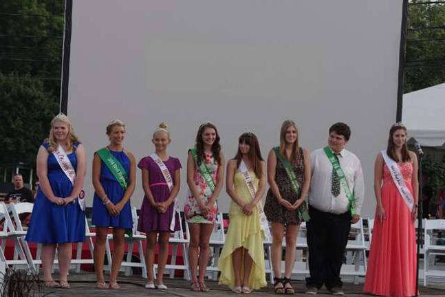 Miss Frankford named Queen of the Fair Miss Frankford named Queen of the Fair