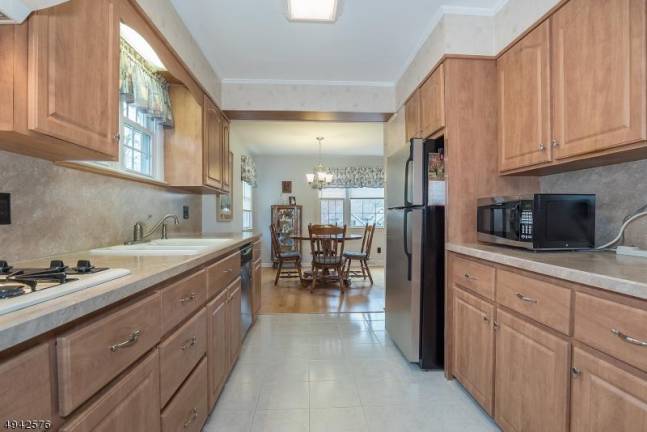 Bright and airy ranch features natural light, hardwood floors Bright and airy ranch features natural light, hardwood floors