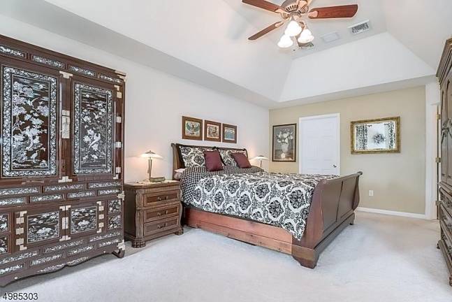 Upscale accents set this Royal Oaks house apart Upscale accents set this Royal Oaks house apart