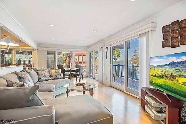 This gorgeous, move-in ready home on Lake Mohawk has it all This gorgeous, move-in ready home on Lake Mohawk has it all