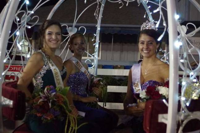 Miss Frankford named Queen of the Fair From left, Miss Green Michele Ann Lawrey, Miss Wantage Courtney de Waal Malefyt and Queen of the Fair Annelise Michelle Malgieri are shown on Saturday after Malgieri was crowned queen of the fair at the New Jersey State Fair in Augusta, New Jersey.