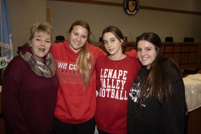 Councilwoman Christine Quinn poses with volunteers from Sparta High School.