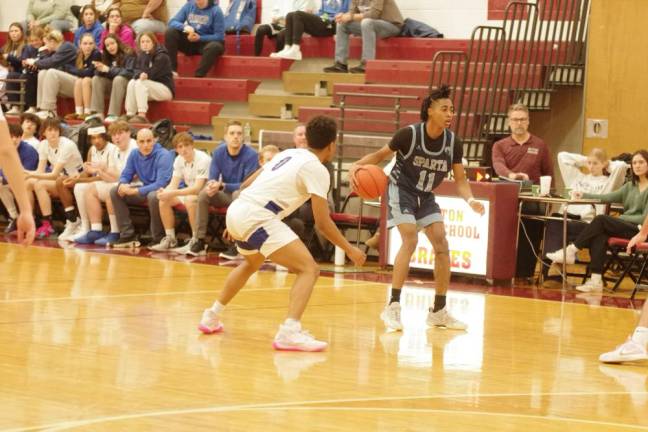 Sparta's Leshem Little (11) handles the ball.