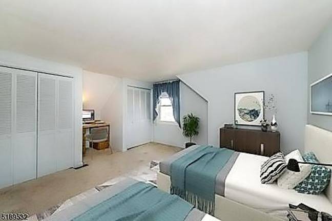 Cape Cod in Lake Mohawk offers bang for the buck Cape Cod in Lake Mohawk offers bang for the buck