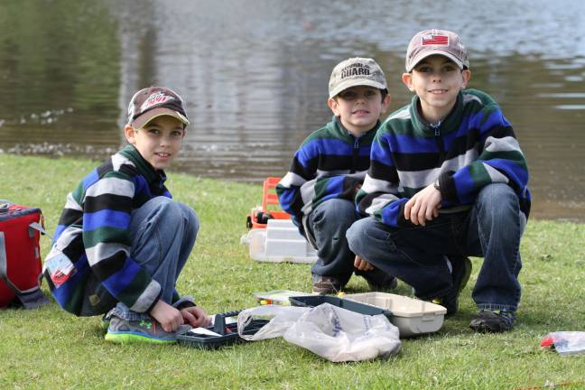 Casting off Hayden, Maddox and Lincoln Ryder.