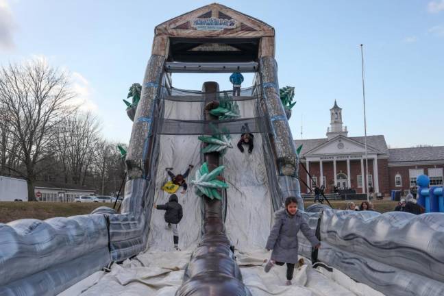 Lots of fun on the lawn in front of Mohawk Avenue School this weekend.