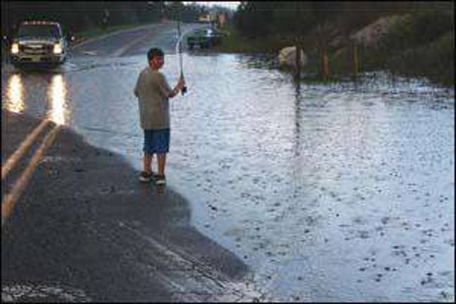 Road fishin' Road fishin'