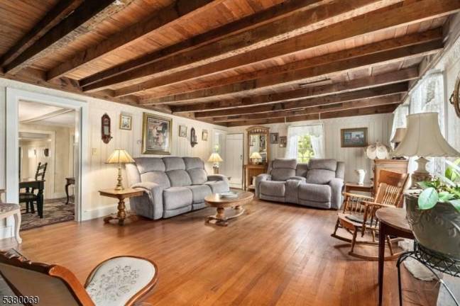 Historic home built in 1740 Historic home built in 1740