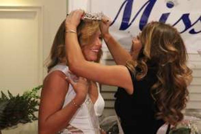 Caitlyn Lyons is Miss Sparta 2016 Lyons receives her crown from Jacqueline Foley, Miss Sparta 2013