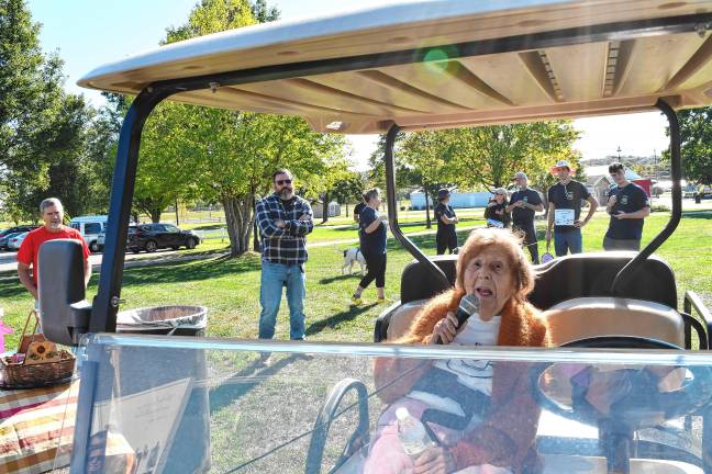 Photos: Celebrate a Life 5K Walk <b>Julia Quinlan speaks to participants before the walk begins.</b>