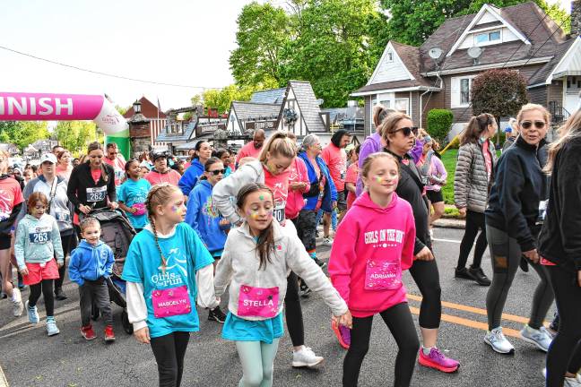 Photos: Girls on the Run Spring 5K Photos: Girls on the Run Spring 5K