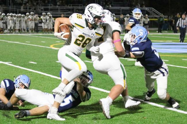 Sparta Varsity Football wins seventh game in a row Sparta Varsity Football wins seventh game in a row