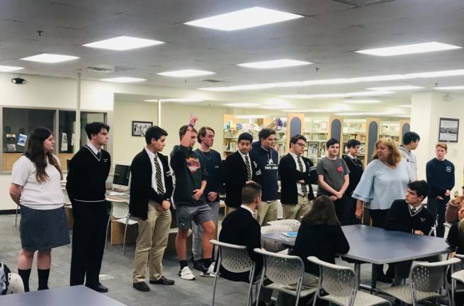 War veterans speak to local youth theatre group War veterans speak to local youth theatre group